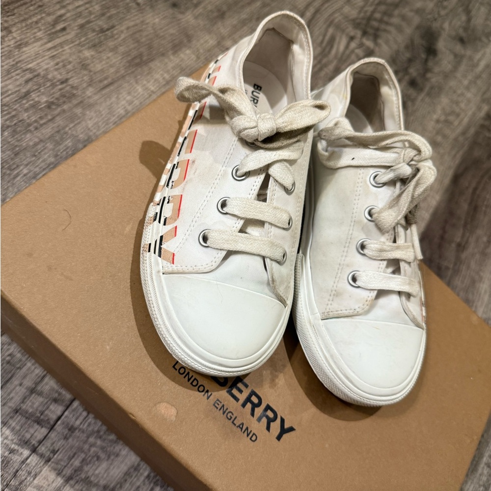 Burberry Kids White Sneakers